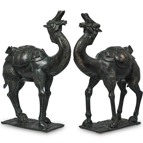 PAIR OF CHINESE BRONZE