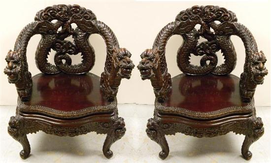 Pair of Chinese carved dragon