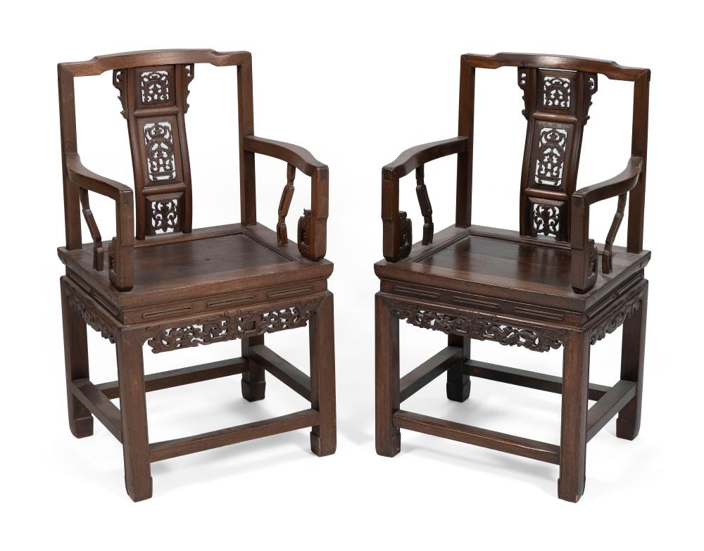 PAIR OF CHINESE CARVED ELMWOOD