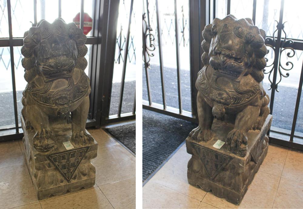 PAIR OF CHINESE CARVED HARDSTONE