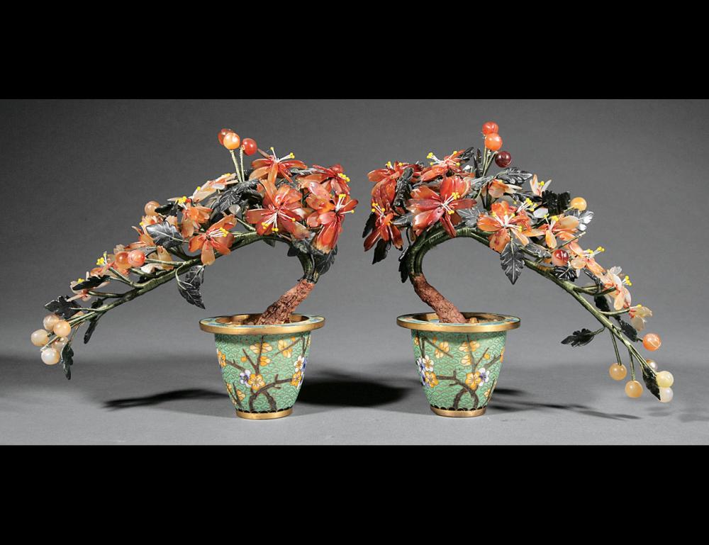 PAIR OF CHINESE CARVED HARDSTONE
