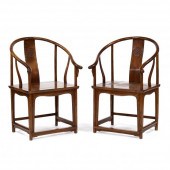 PAIR OF CHINESE CARVED HARDWOO