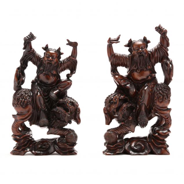 PAIR OF CHINESE CARVED WOOD