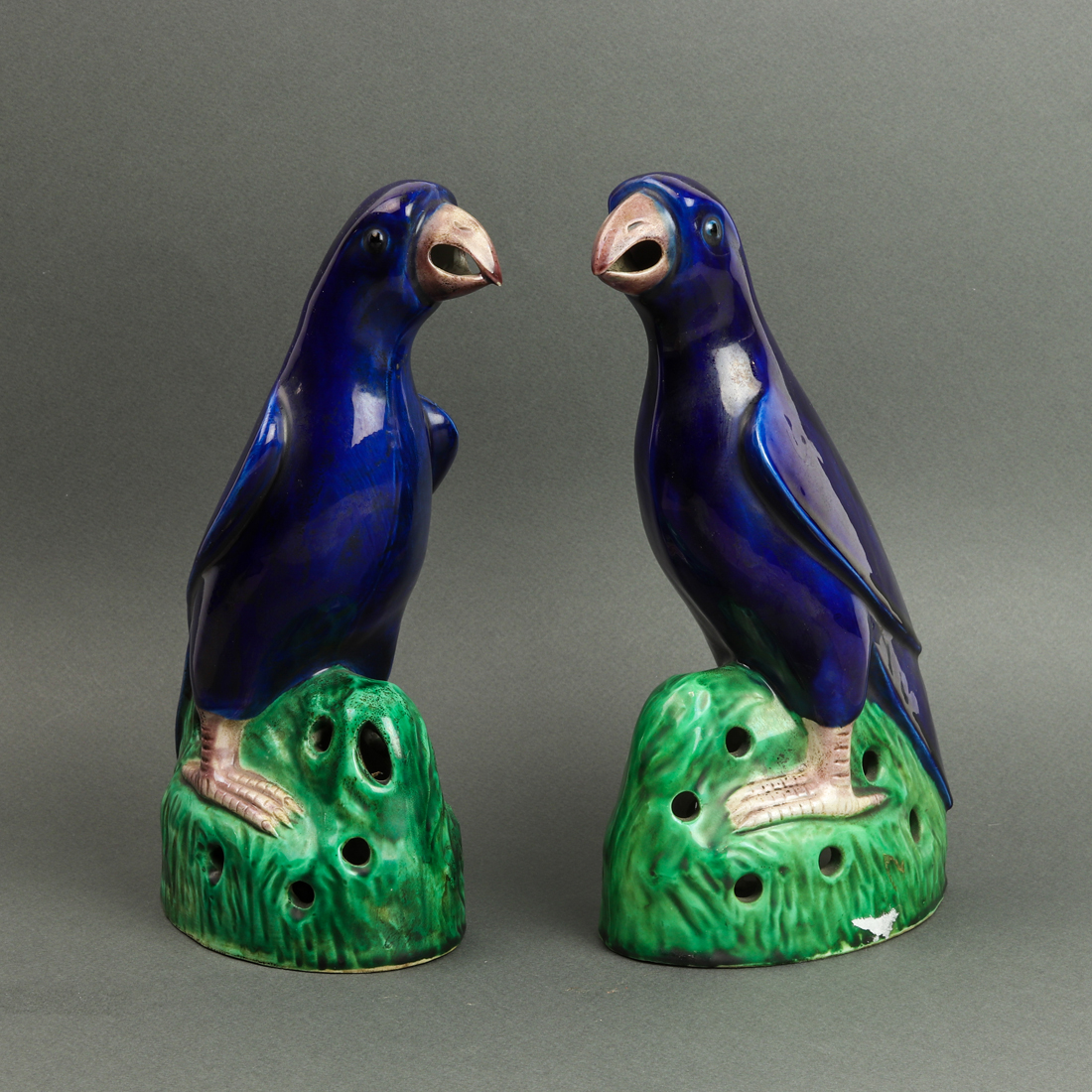 PAIR OF CHINESE CERAMIC FIGURES