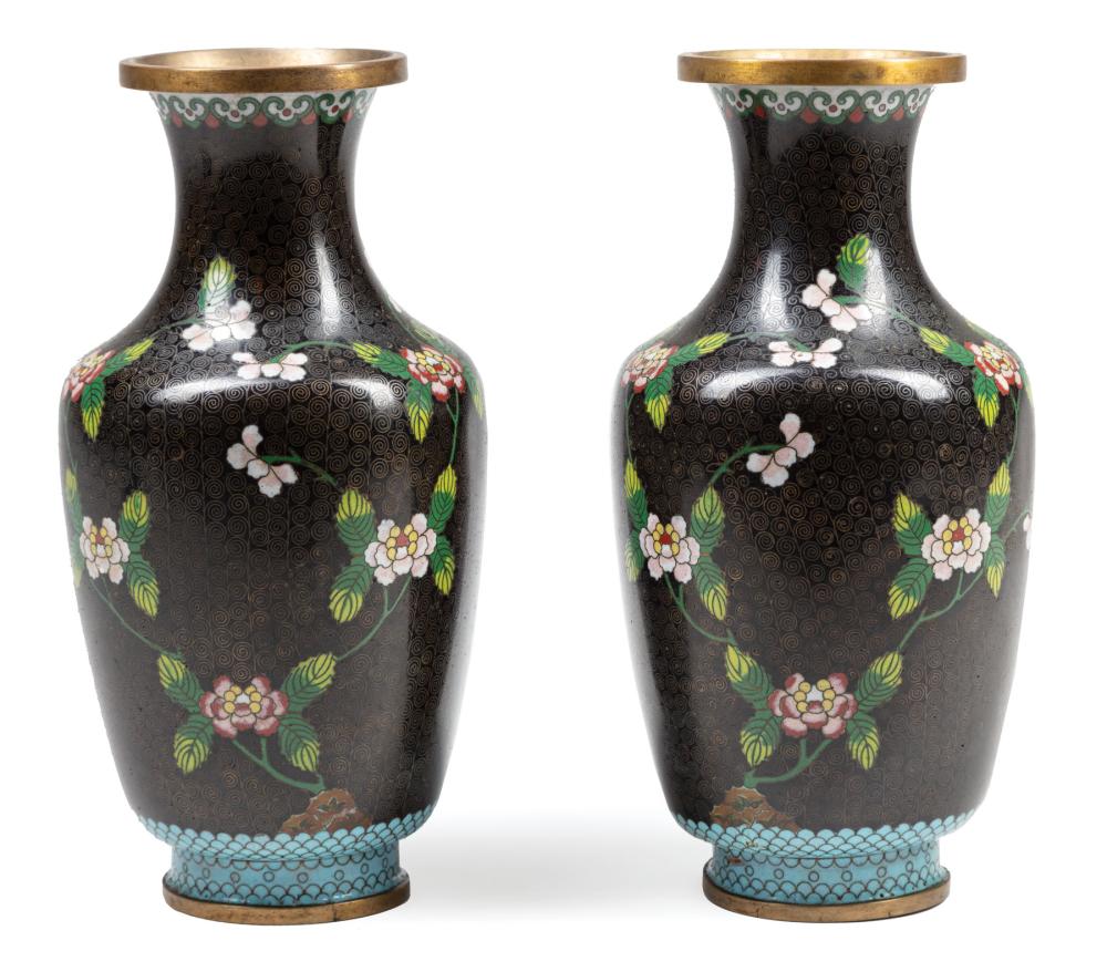 PAIR OF CHINESE CLOISONNé ENAMEL