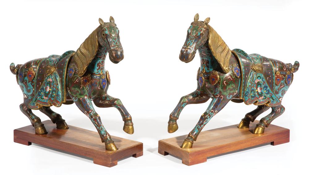 PAIR OF CHINESE CLOISONNé ENAMEL