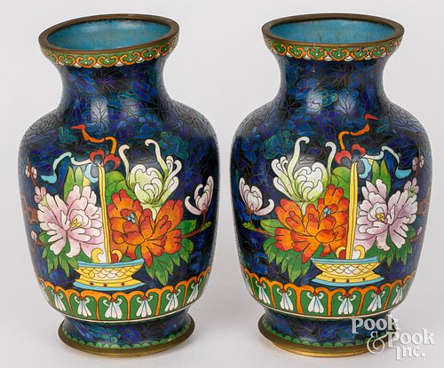 PAIR OF CHINESE CLOISONNé VASESPair