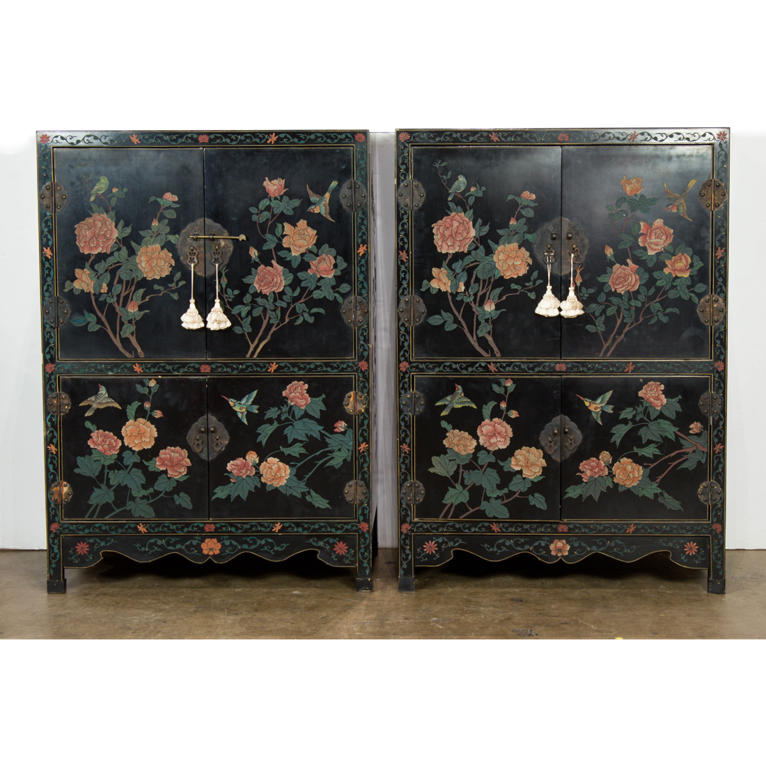 PAIR OF CHINESE COROMANDEL STYLE