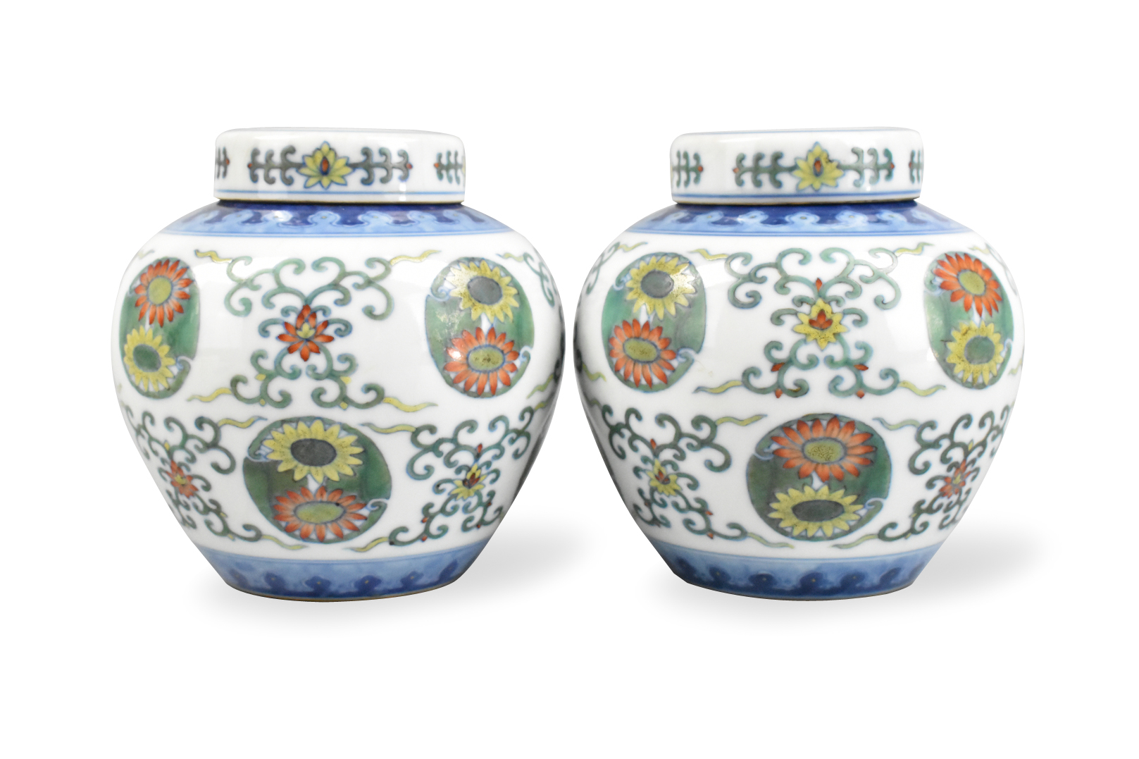 PAIR OF CHINESE DOUCAI COVERED JAR,