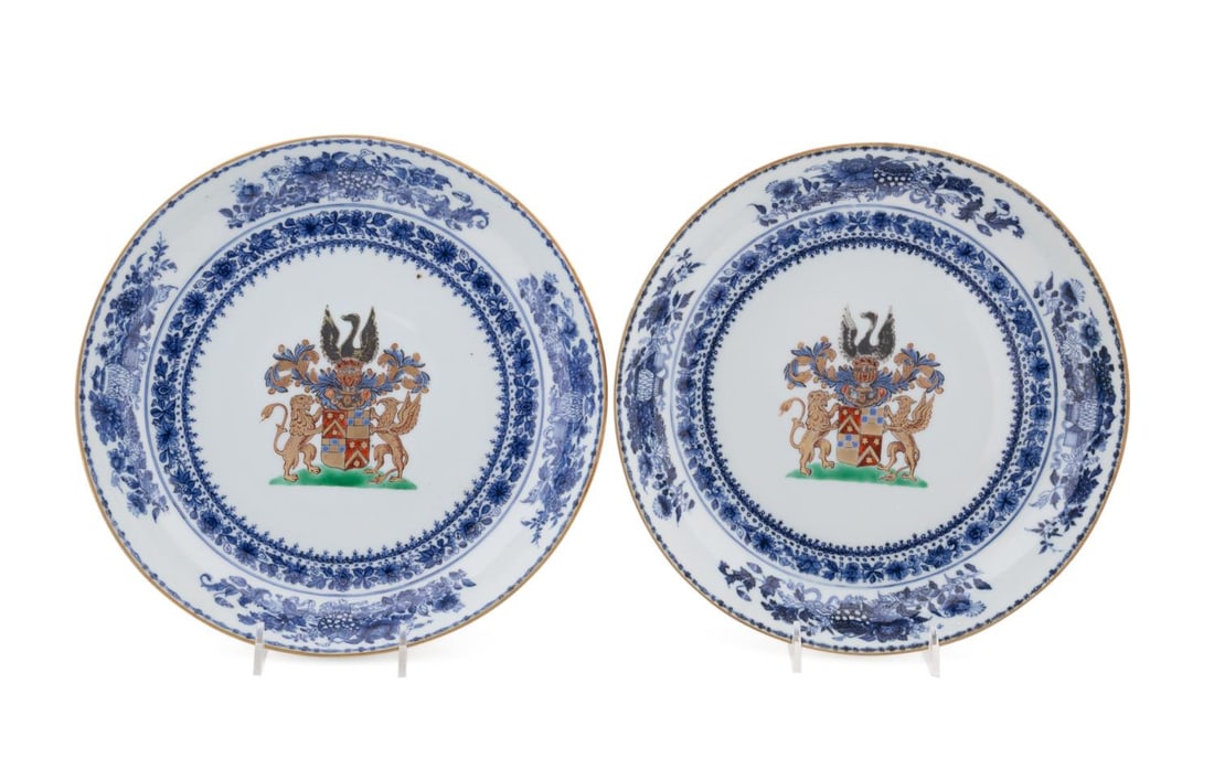 PAIR OF CHINESE EXPORT ARMORIAL