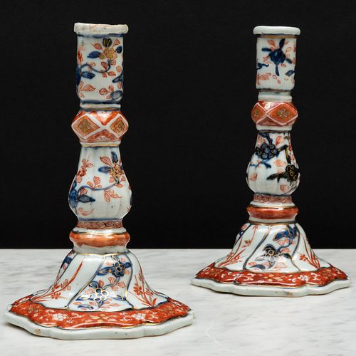 PAIR OF CHINESE EXPORT IMARI