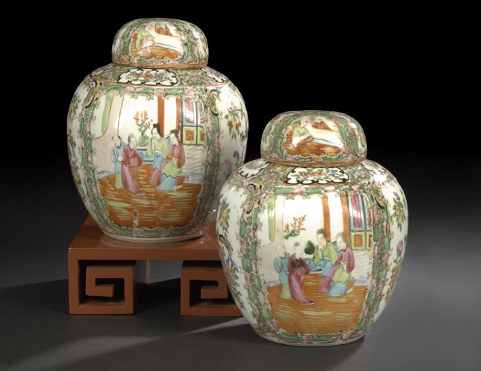 Pair of Chinese Export Porcelain