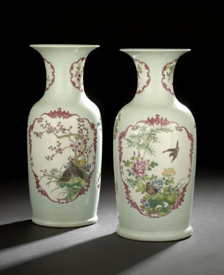 Pair of Chinese Export Porcelain
