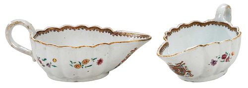 PAIR OF CHINESE EXPORT PORCELAIN