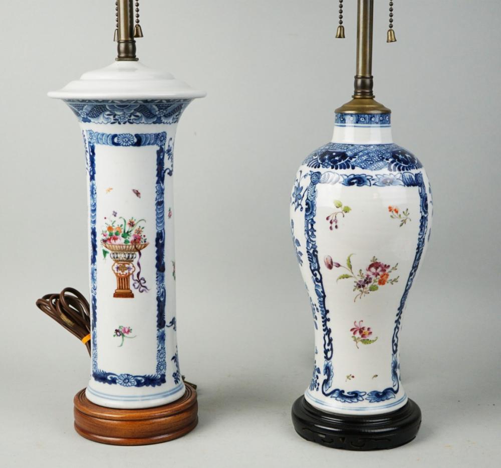 PAIR OF CHINESE EXPORT UNDERGLAZE