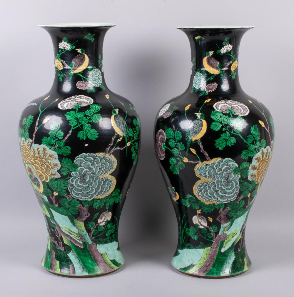 PAIR OF CHINESE FAMILLE NOIRE