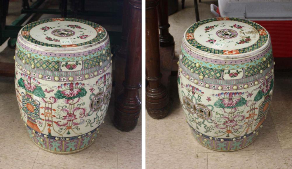 PAIR OF CHINESE FAMILLE ROSE