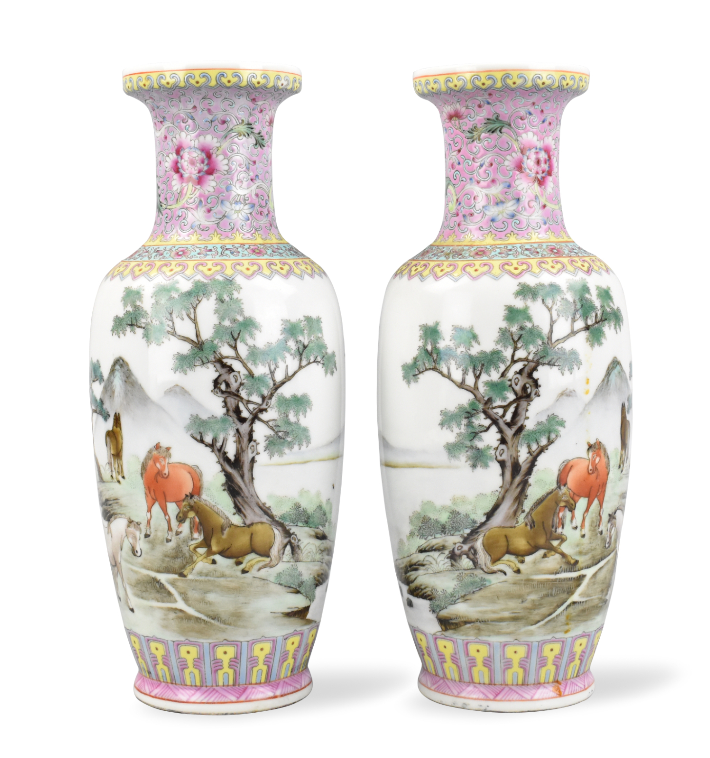 PAIR OF CHINESE FAMILLE ROSE