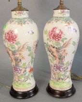 PAIR OF CHINESE FAMILLE ROSE S