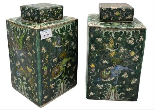 PAIR OF CHINESE FAMILLE VERTE