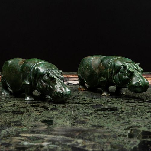 PAIR OF CHINESE HARDSTONE MODELS OF