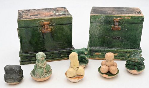 PAIR OF CHINESE MING DYNASTY SANEAI