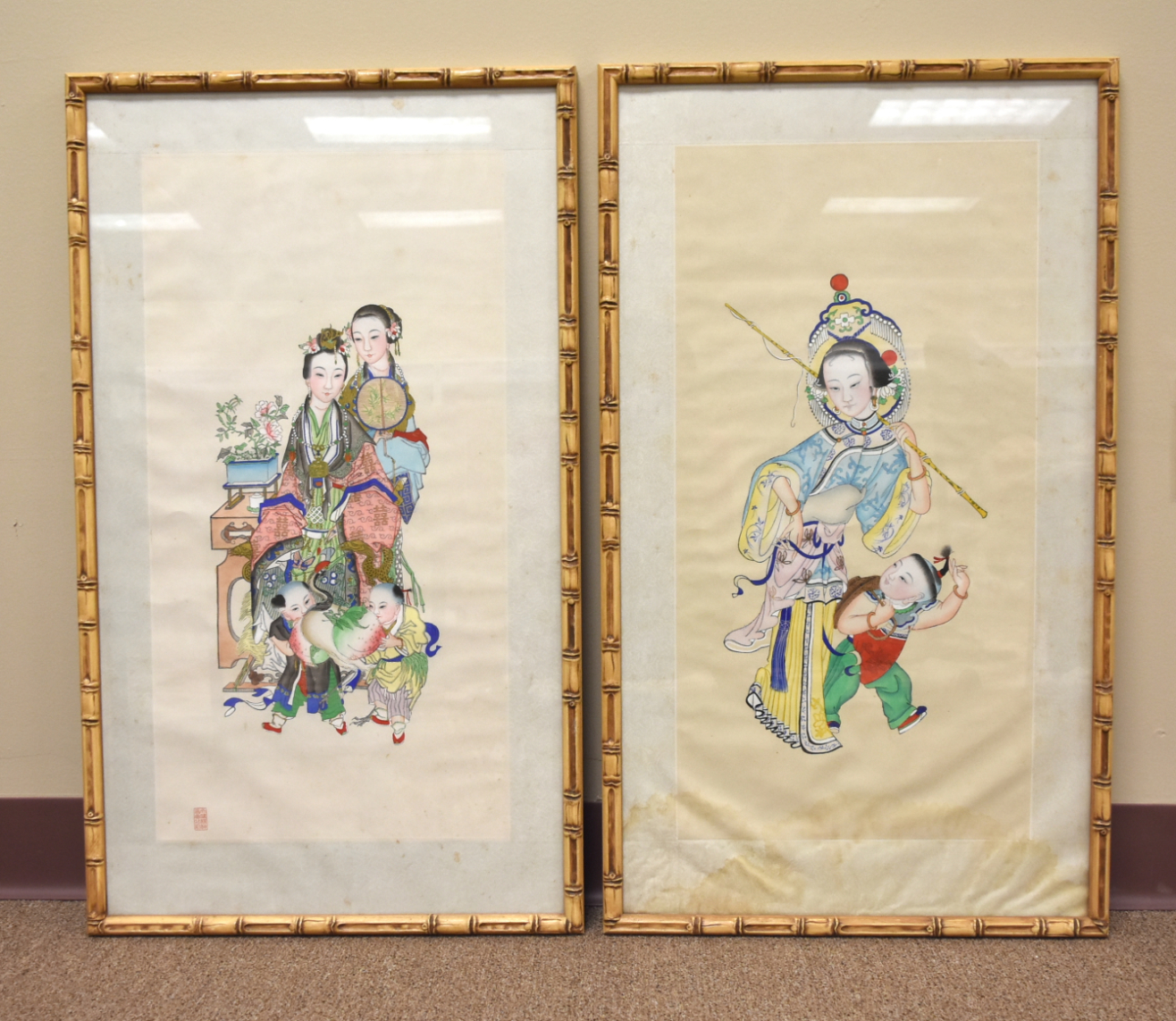 PAIR OF CHINESE PAINTINGS W/