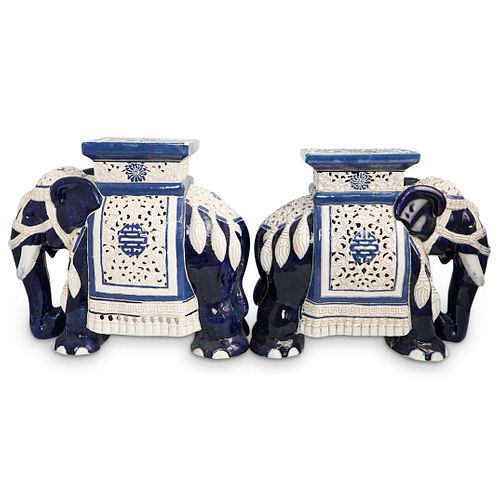 PAIR OF CHINESE PORCELAIN