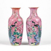 PAIR OF CHINESE PORCELAIN FAMI