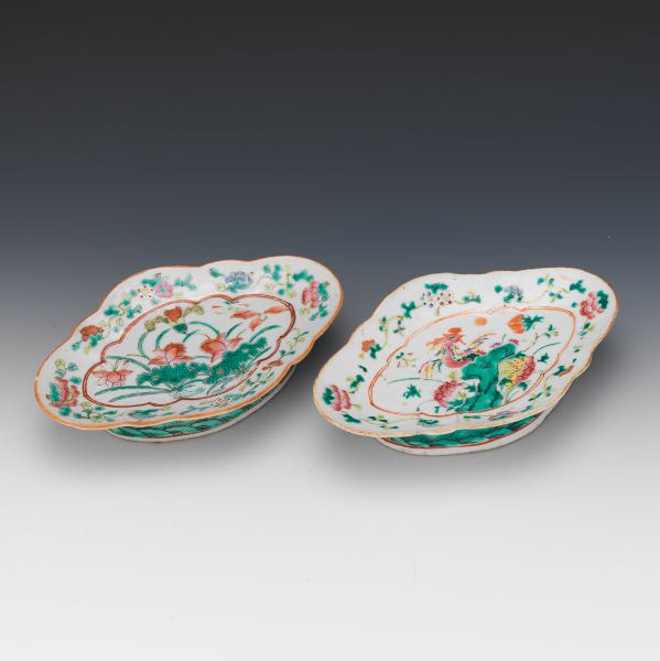 PAIR OF CHINESE PORCELAIN LOZENGE