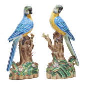 PAIR OF CHINESE PORCELAIN PARR