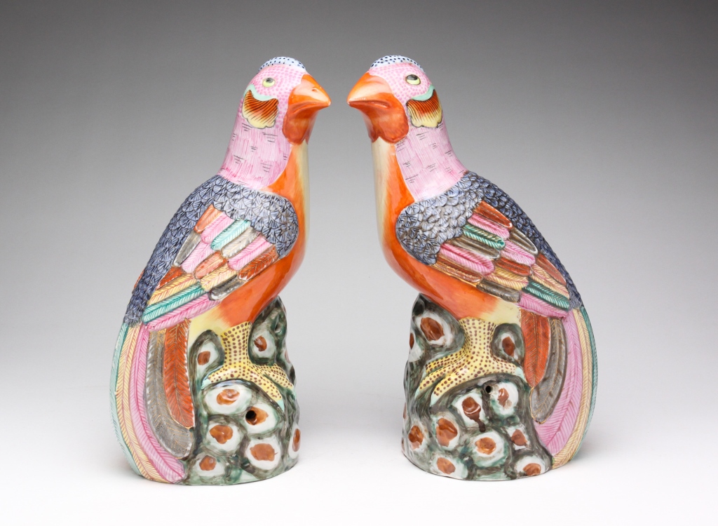 PAIR OF CHINESE PORCELAIN PHOENIX