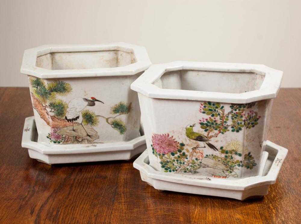PAIR OF CHINESE REPUBLIC FAMILLE