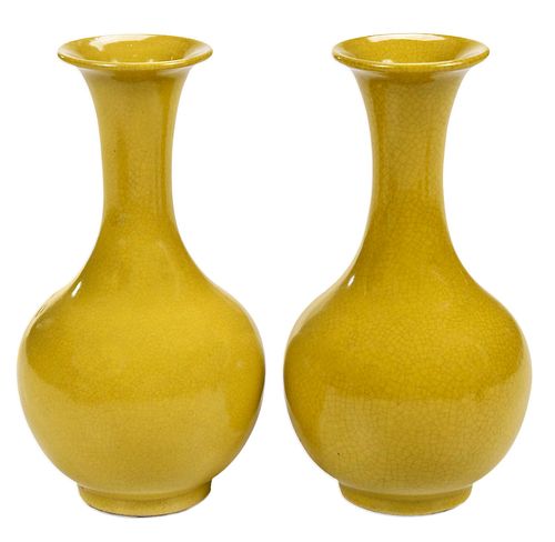 PAIR OF CHINESE YELLOW CRACKLE