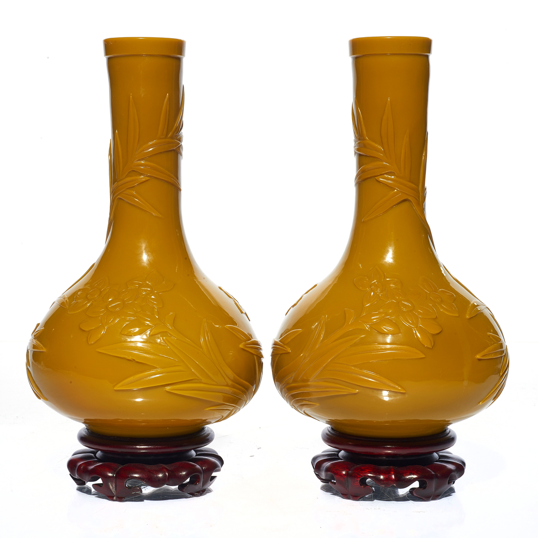 PAIR OF CHINESE YELLOW 'PEKING'