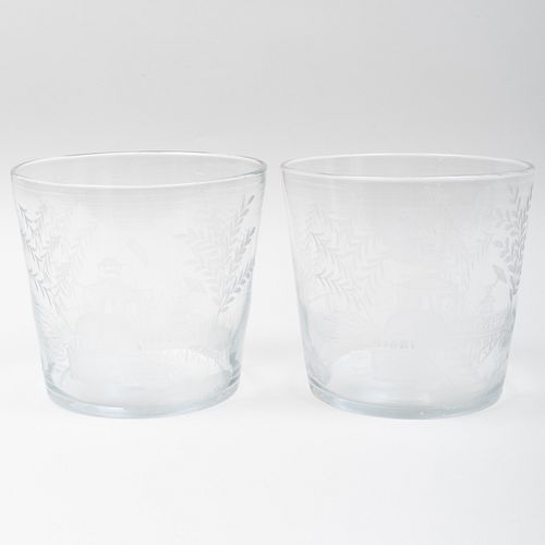 PAIR OF CHINOISERIE ETCHED GLASS