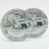 PAIR OF CHINSE EXPORT PORCELAI
