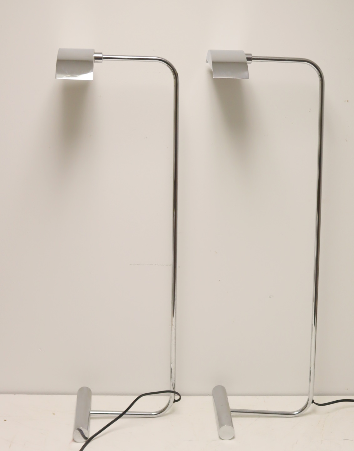 PAIR OF CHROME HARTMAN STYLE