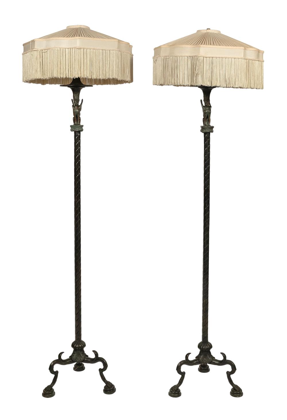 PAIR OF CLASSICAL BRONZE FLOOR