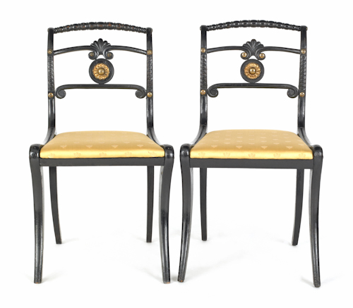 Pair of classical sabre leg