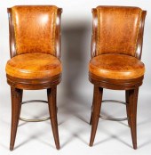 PAIR OF CLASSICAL STYLE MAHOGA