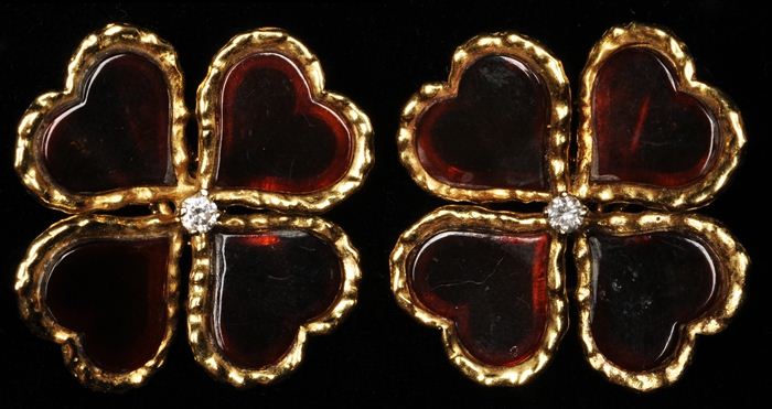 PAIR OF CLOVER LEAF EARRINGS