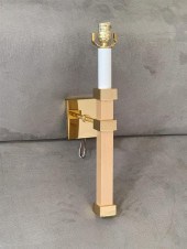 PAIR OF CONTEMPORARY BLONDEWOO
