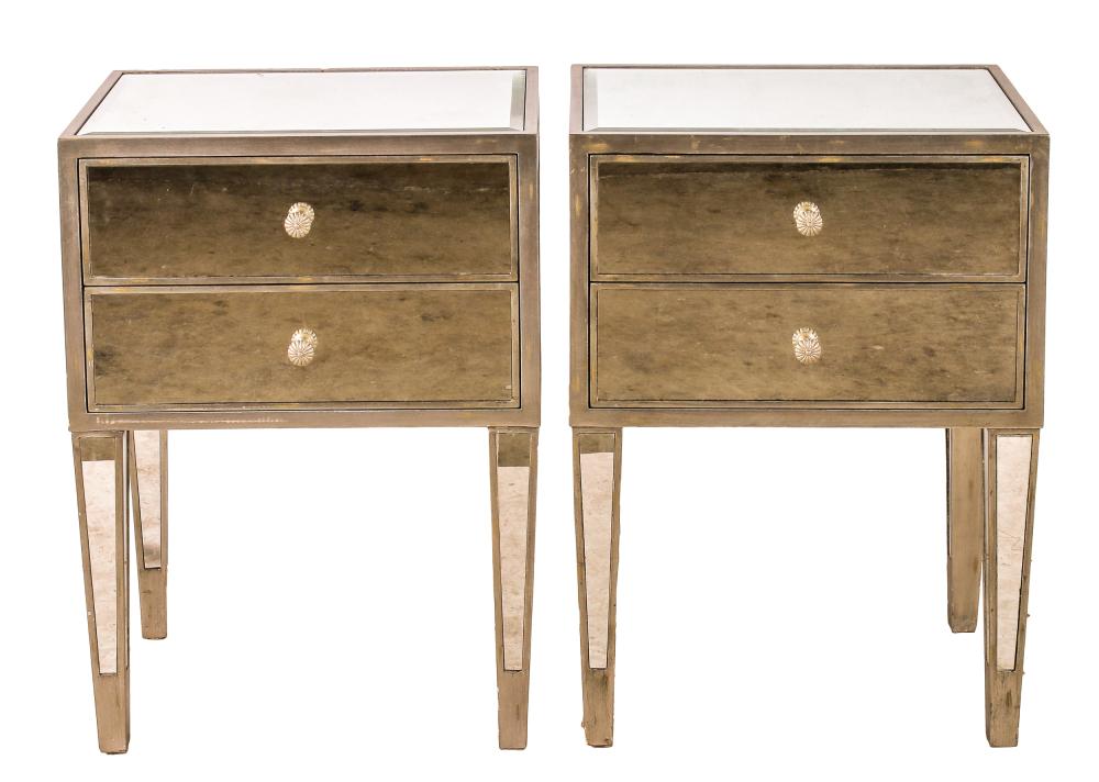 PAIR OF CONTEMPORARY MIRRORED END
