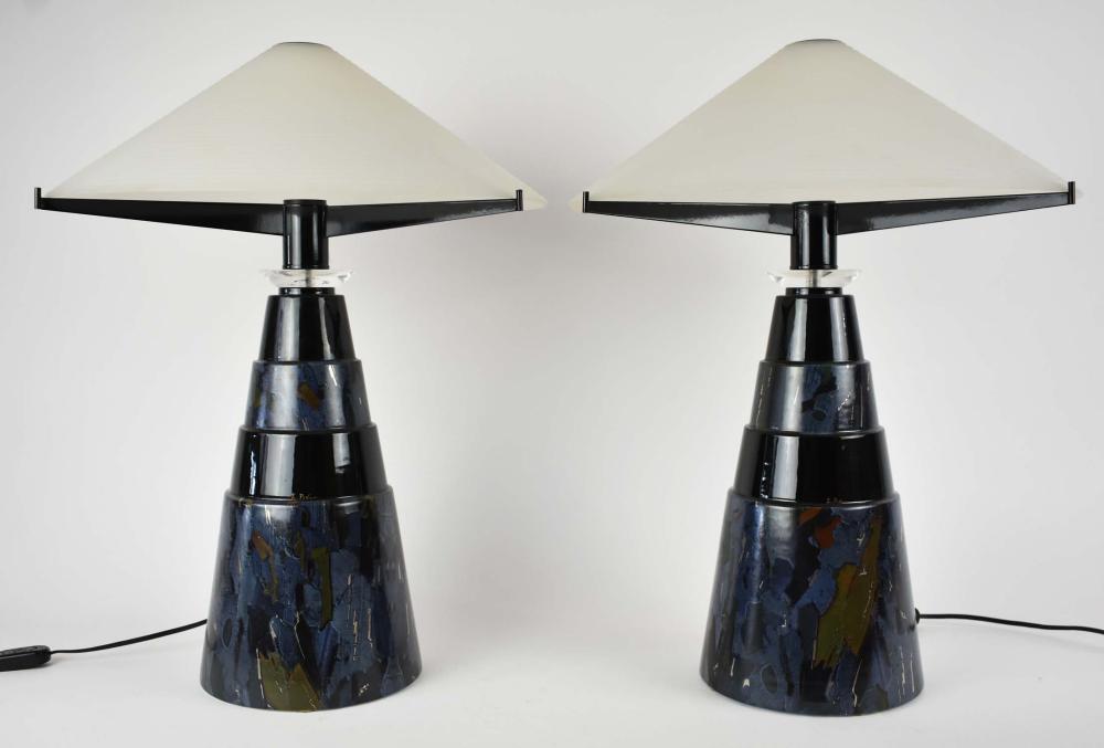 PAIR OF CONTEMPORARY OGGETTI