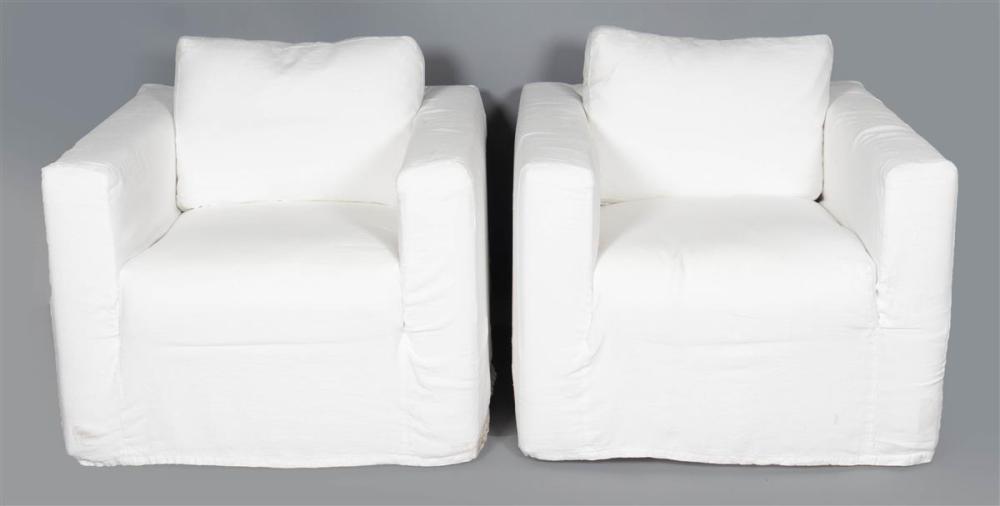 PAIR OF CONTEMPORARY WHITE LINEN