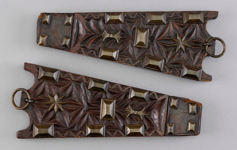 PAIR OF CONTINENTAL
