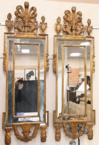 PAIR OF CONTINENTAL GILT WOOD