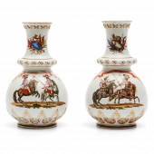 PAIR OF CONTINENTAL PORCELAIN