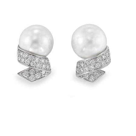 Pair of Cultured Pearl and